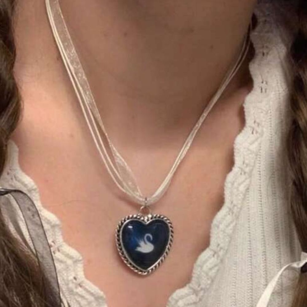 Swan Necklace #2139 - Picture 1 of 6